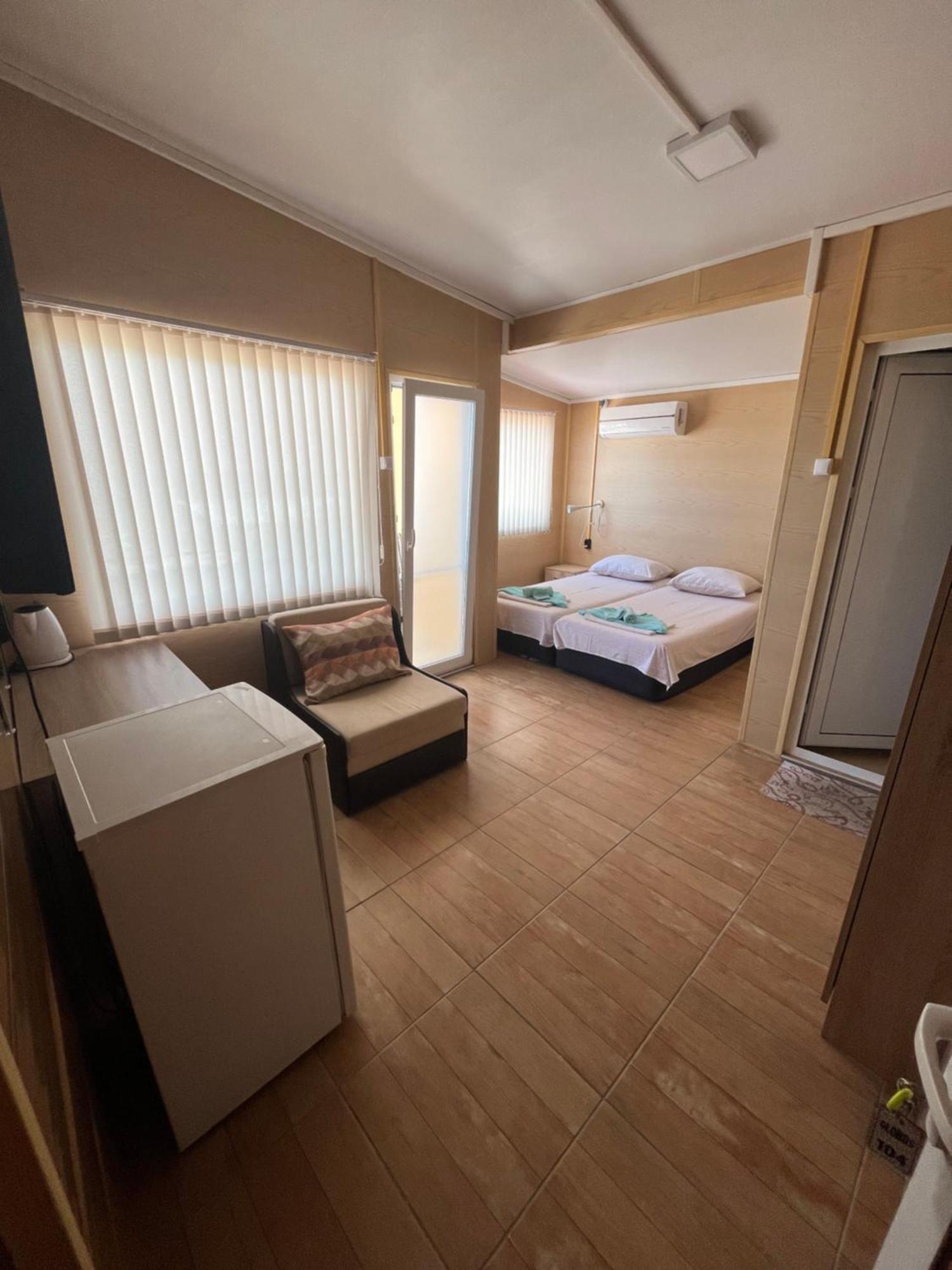 Family Hotel Globus Zlatni pjasătsi Eksteriør bilde