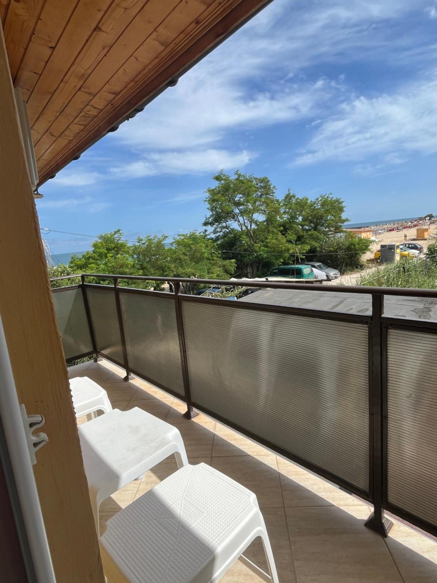 Family Hotel Globus Zlatni pjasătsi Eksteriør bilde