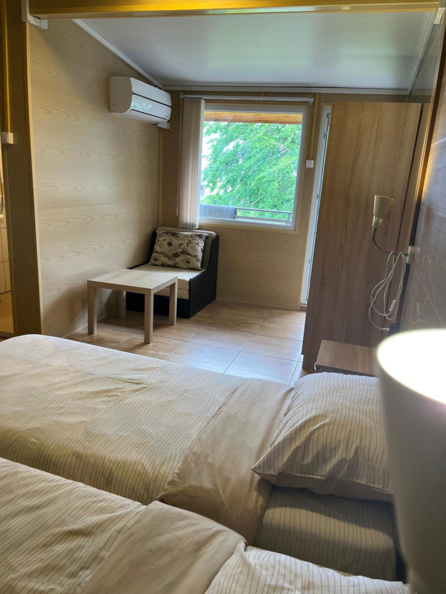 Family Hotel Globus Zlatni pjasătsi Eksteriør bilde